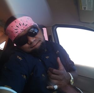 Meet your Posher, Amos